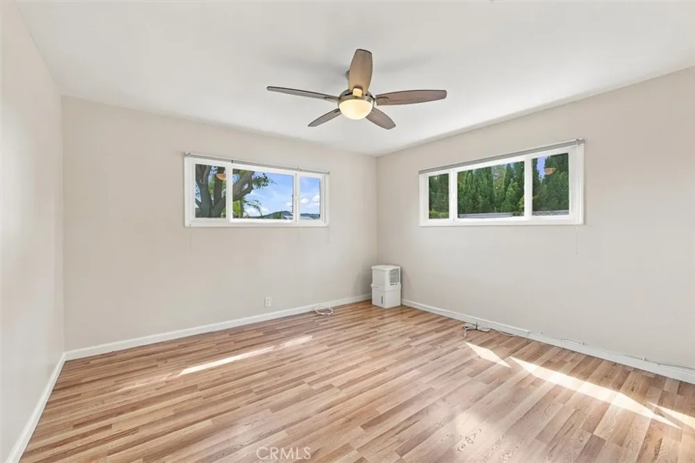 22209 Denker Torrance, CA 90501