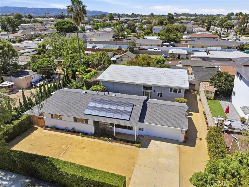 22209 Denker Torrance, CA 90501