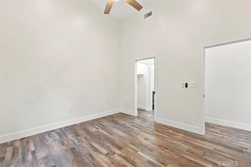 22209 Denker Torrance, CA 90501