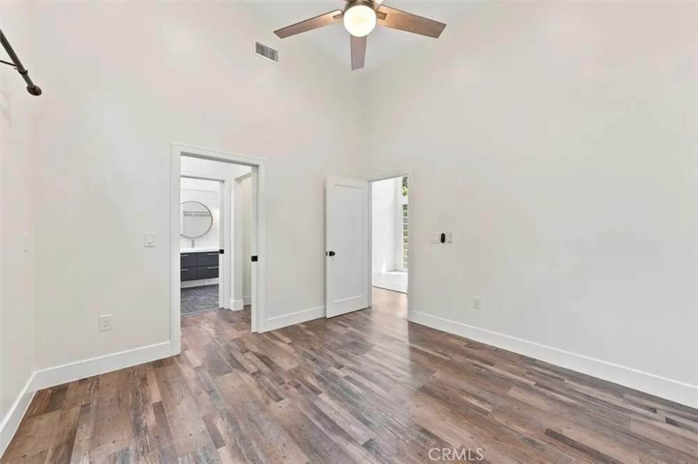 22209 Denker Torrance, CA 90501