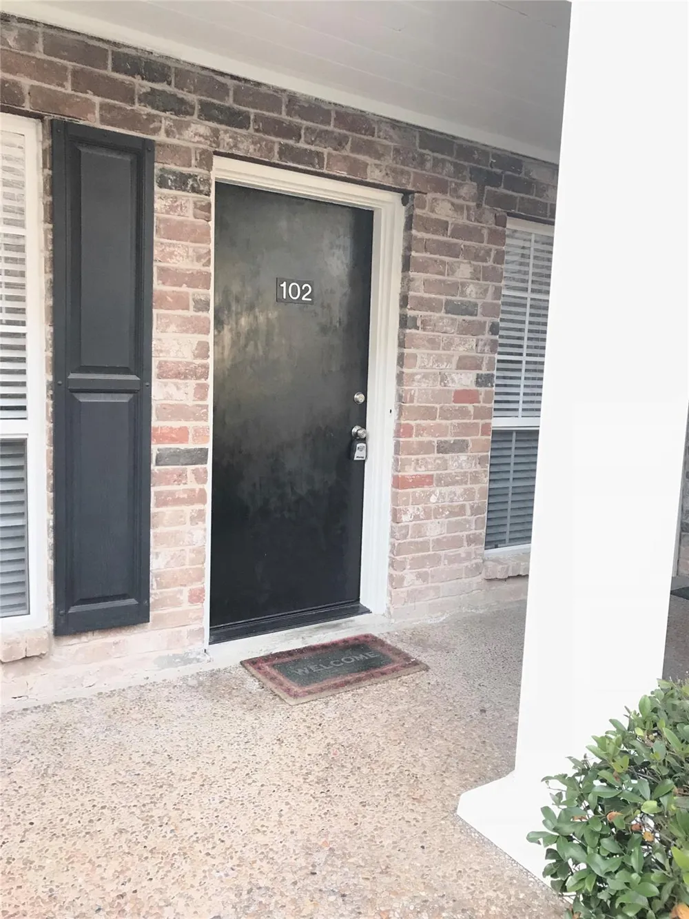 6410 Del Monte Drive #102 Houston, TX 77057