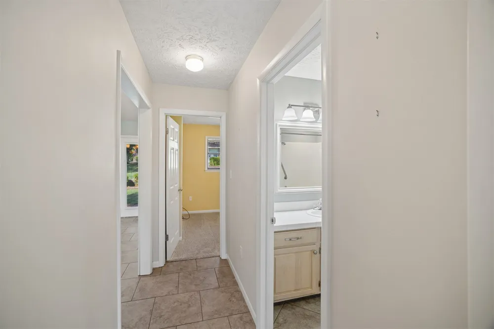 1303 Iroquois Chouteau, OK 74337