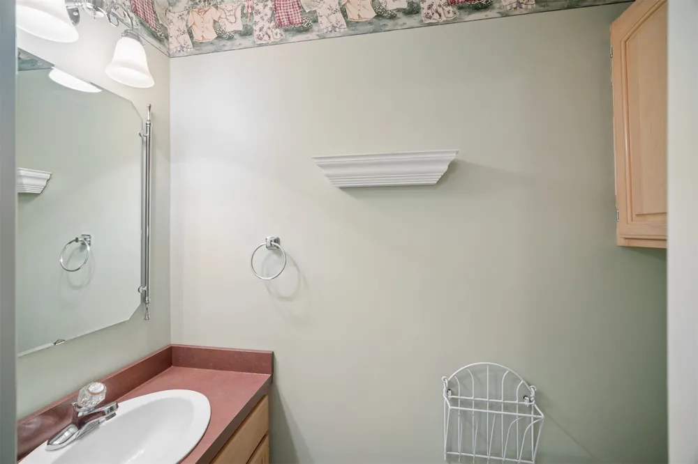 1303 Iroquois Chouteau, OK 74337