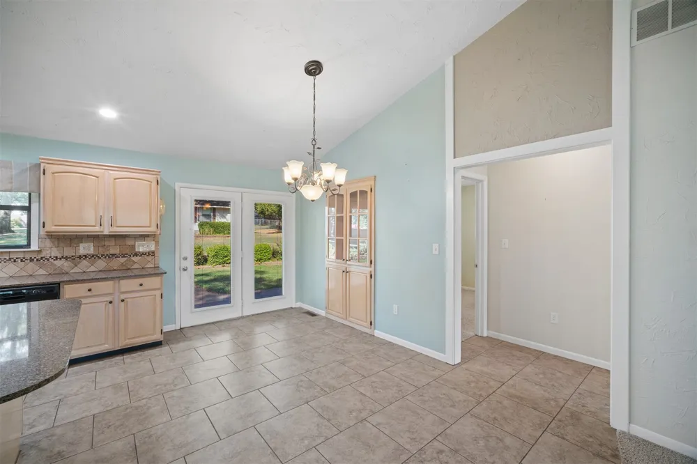1303 Iroquois Chouteau, OK 74337