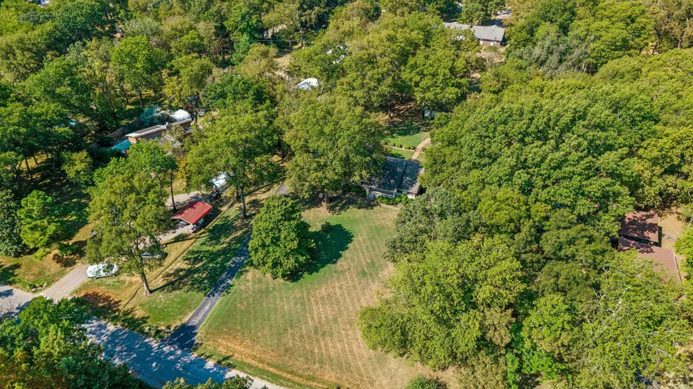 1303 Iroquois Chouteau, OK 74337