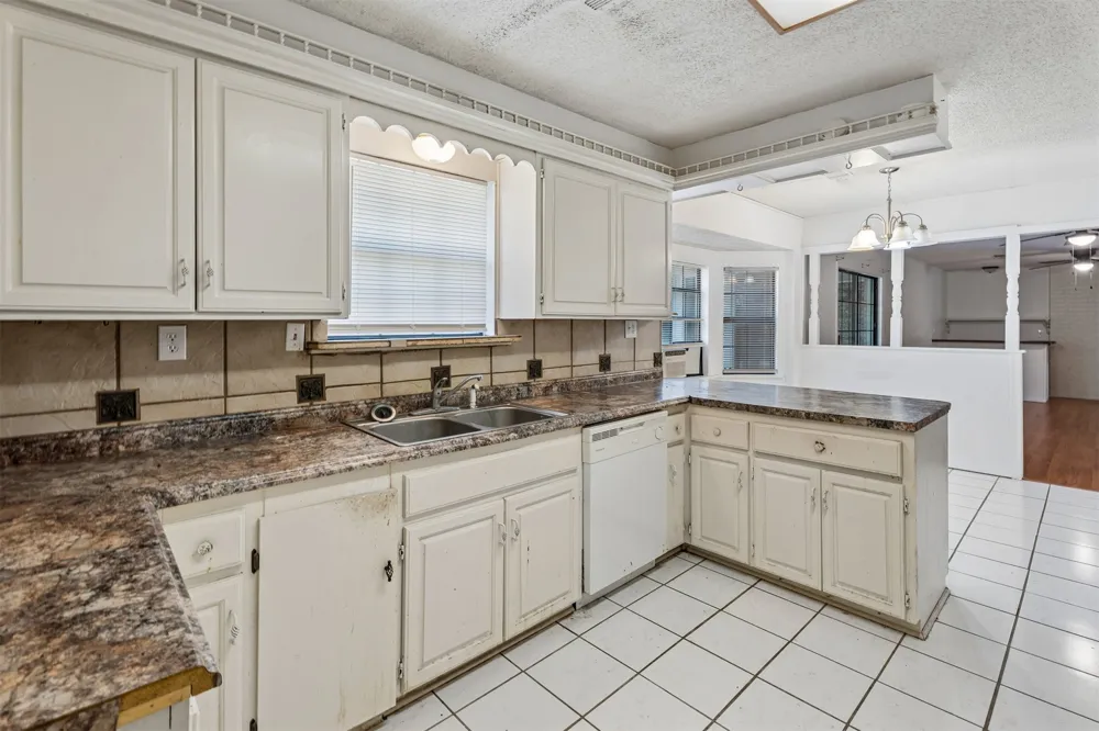913 Sandstone Avenue Bartlesville, OK 74006