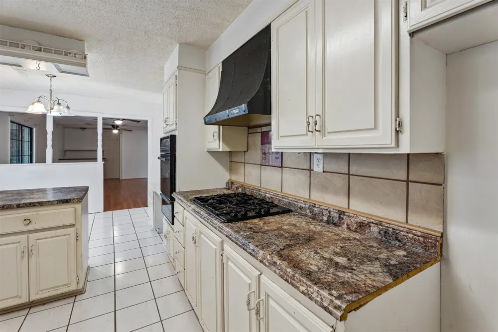 913 Sandstone Avenue Bartlesville, OK 74006