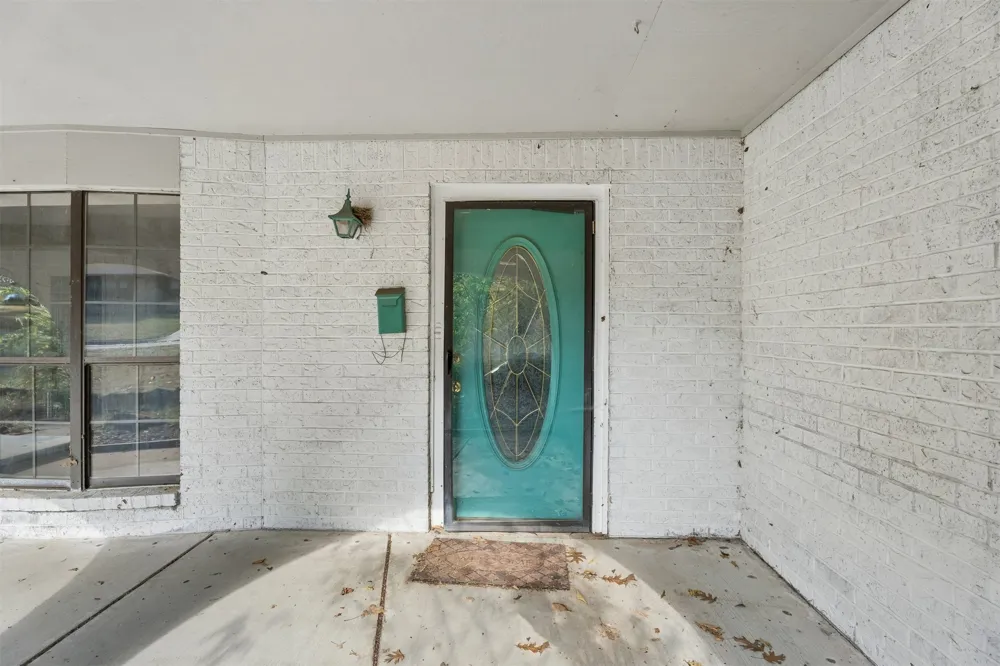 913 Sandstone Avenue Bartlesville, OK 74006