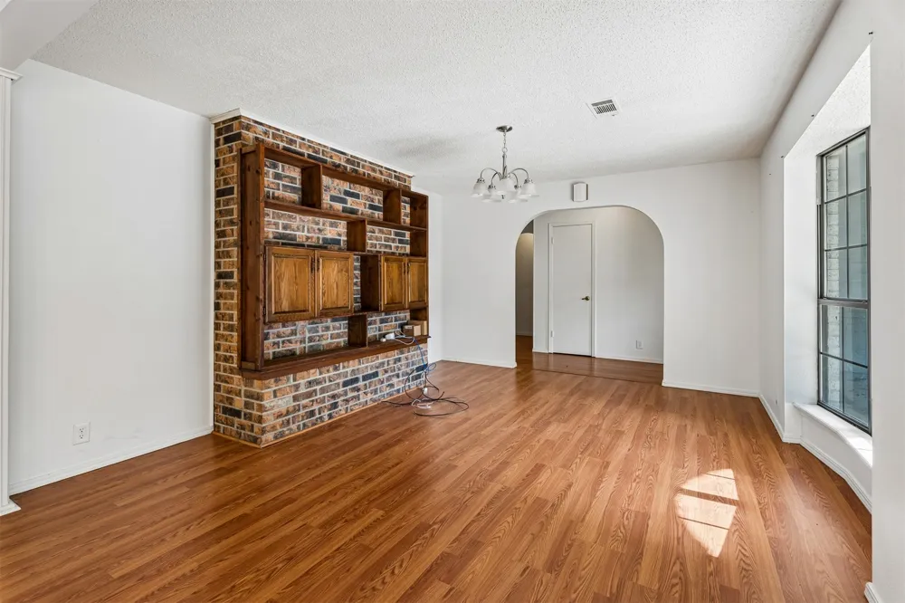 913 Sandstone Avenue Bartlesville, OK 74006