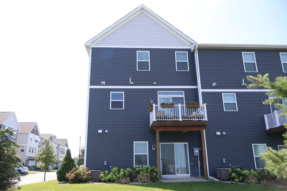 1679 Windigo Lane Shakopee, MN 55379