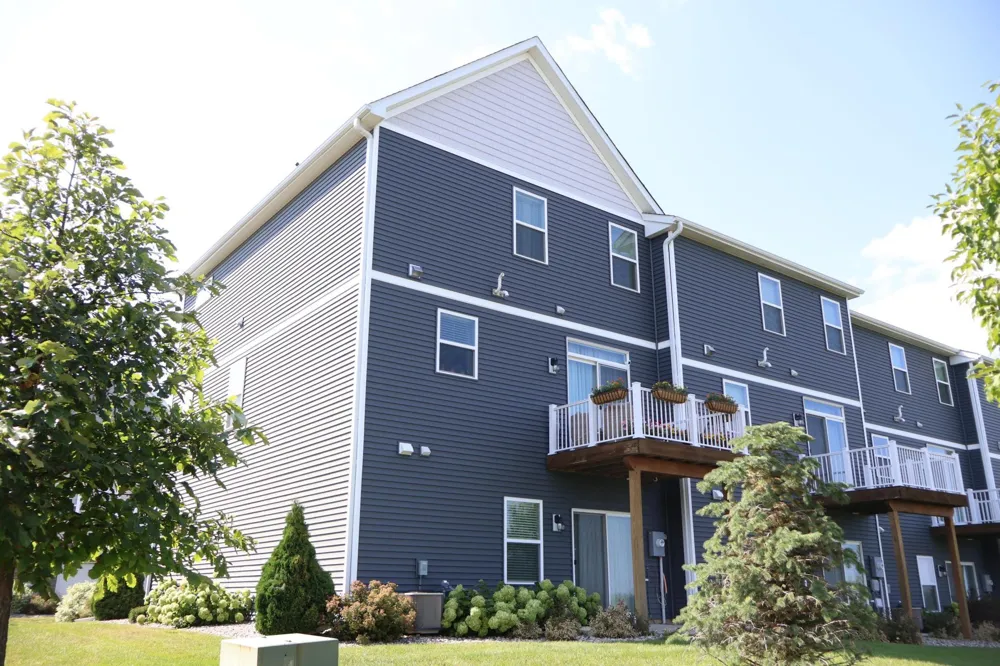 1679 Windigo Lane Shakopee, MN 55379