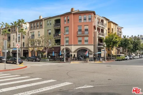 13020 Pacific Promenade