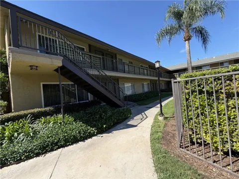 1430 W Lambert Road #382