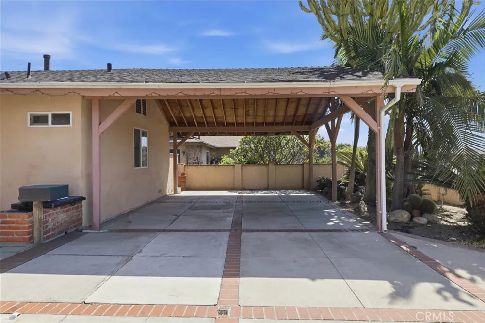 5008 Baldwin Park Boulevard Baldwin Park, CA 91706
