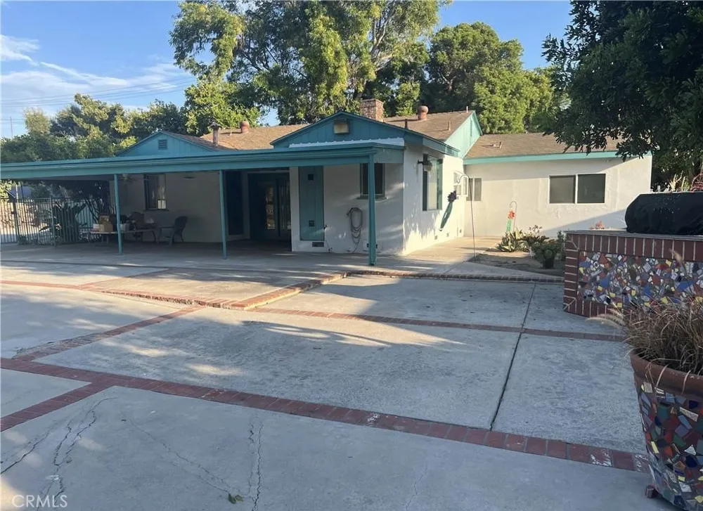 8541 Orangewood Garden Grove, CA 92841
