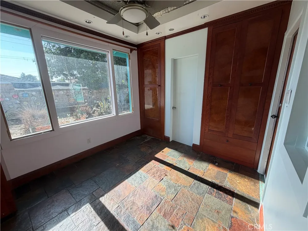 8541 Orangewood Garden Grove, CA 92841