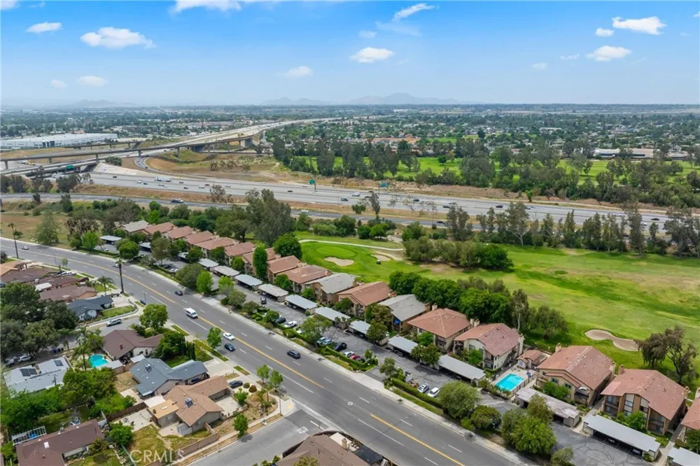 3274 Little Mountain #D San Bernardino, CA 92405