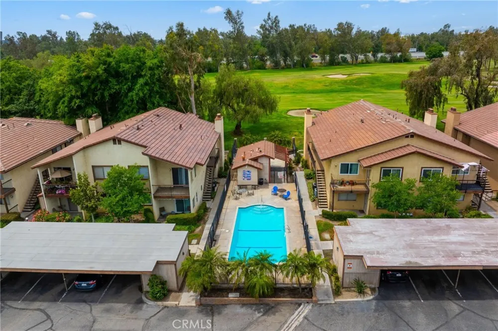 3274 Little Mountain #D San Bernardino, CA 92405