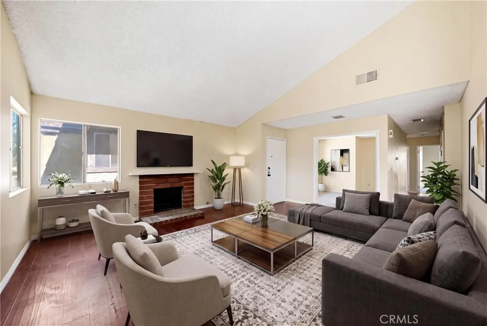 3274 Little Mountain #D San Bernardino, CA 92405