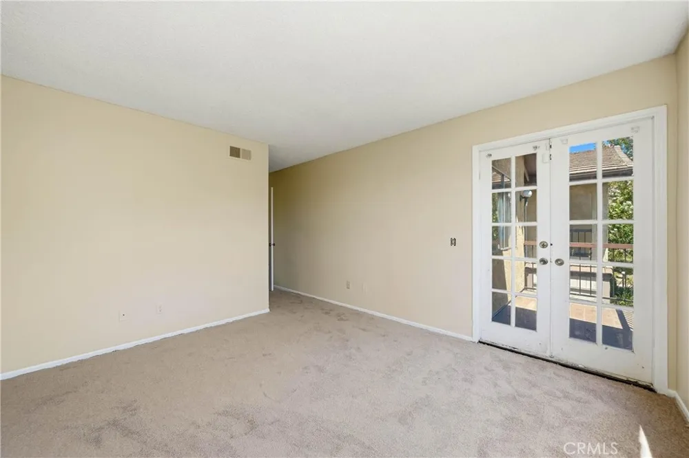 3274 Little Mountain #D San Bernardino, CA 92405