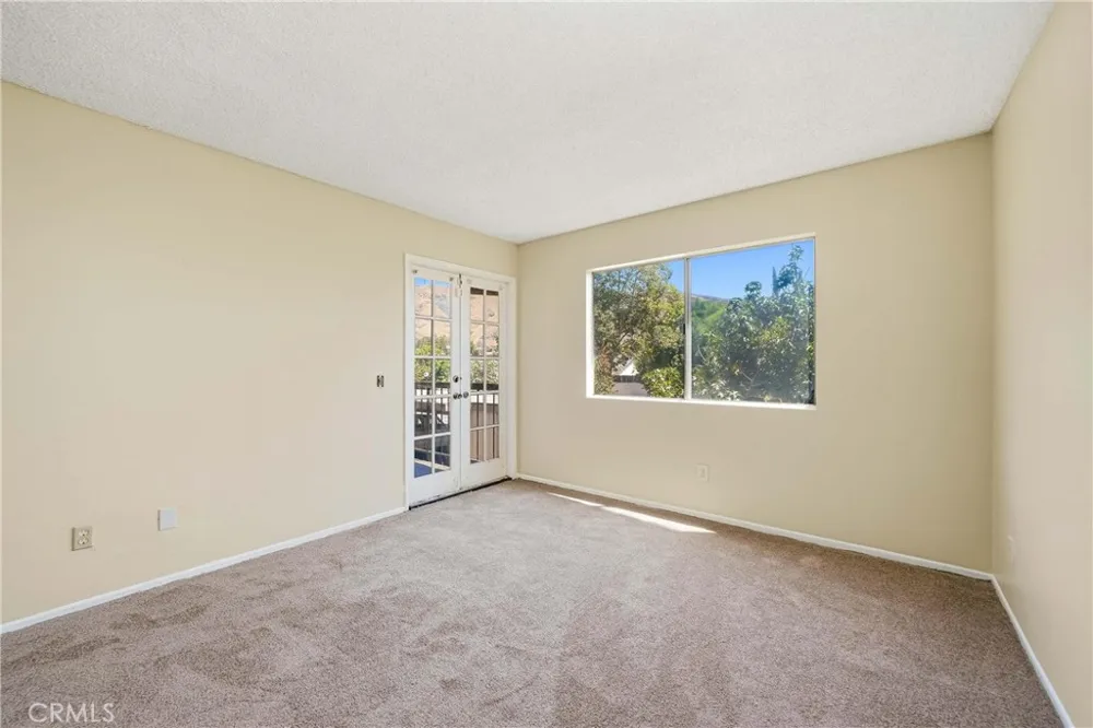 3274 Little Mountain #D San Bernardino, CA 92405