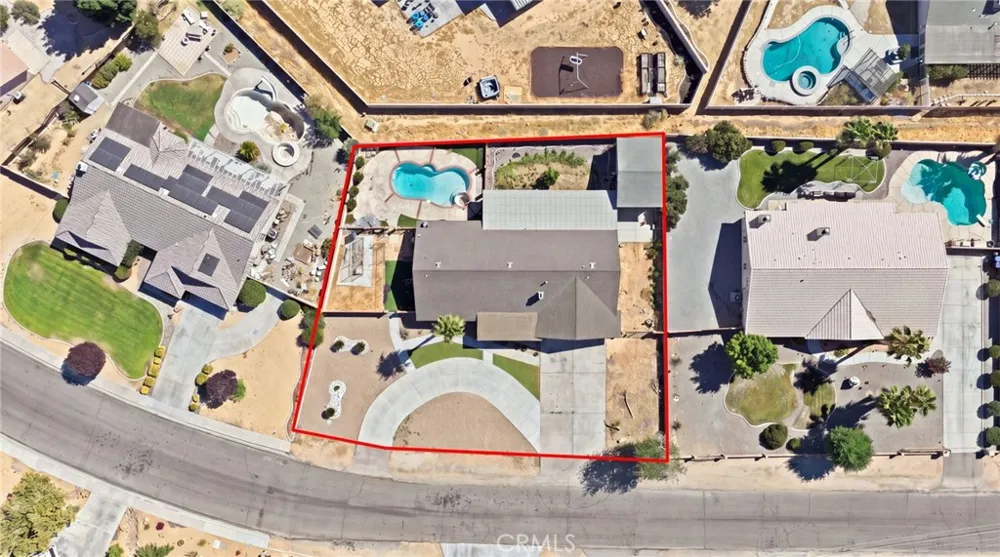 18810 Siesta Apple Valley, CA 92307