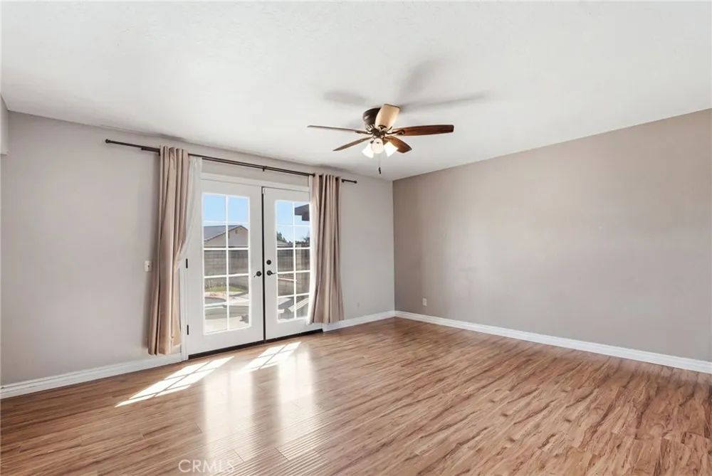 18810 Siesta Apple Valley, CA 92307