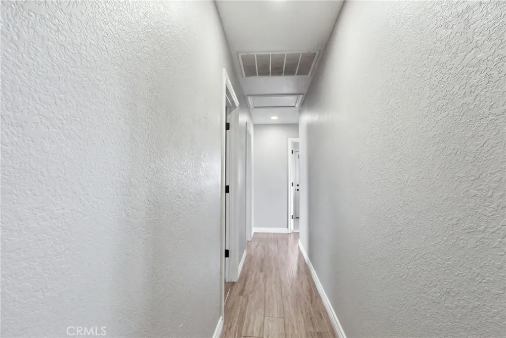 18810 Siesta Apple Valley, CA 92307