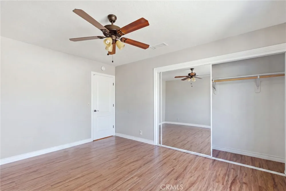 18810 Siesta Apple Valley, CA 92307