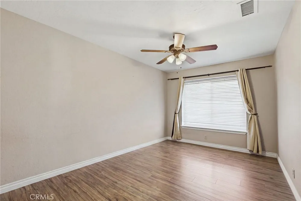 18810 Siesta Apple Valley, CA 92307