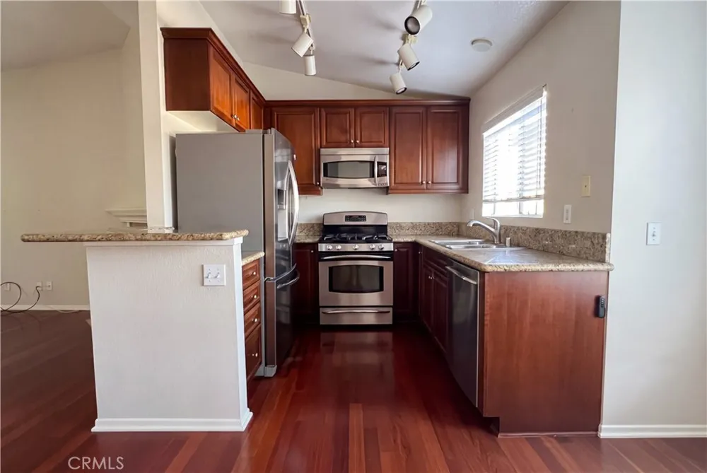 23412 Pacific Park #6A Aliso Viejo, CA 92656