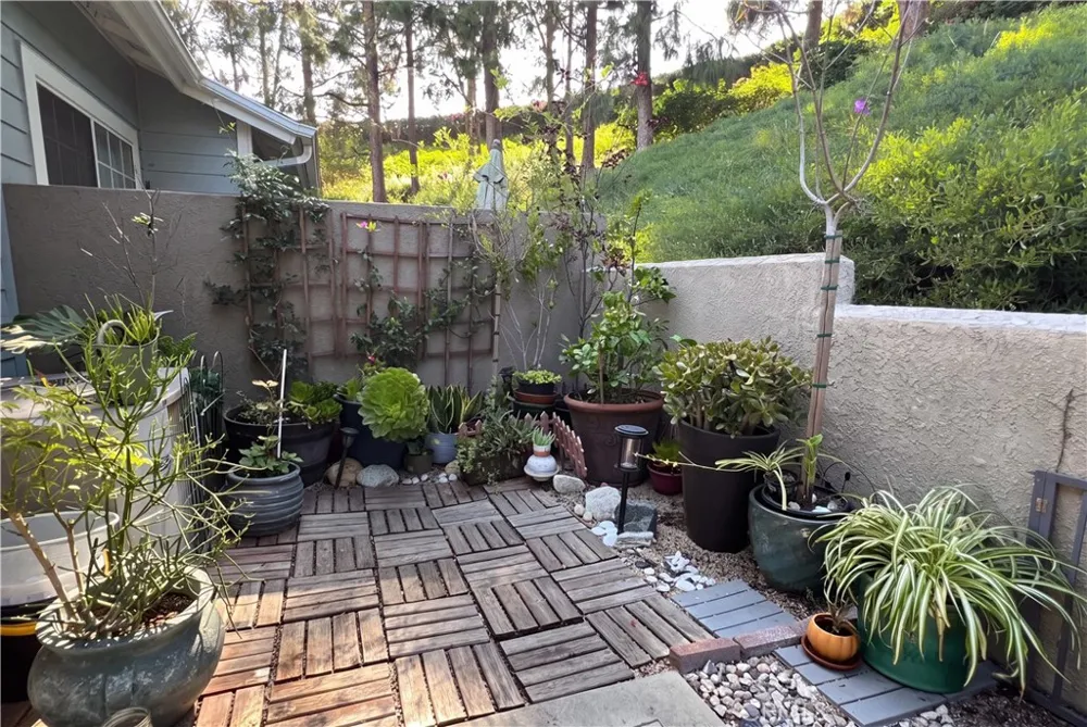 23412 Pacific Park #6A Aliso Viejo, CA 92656