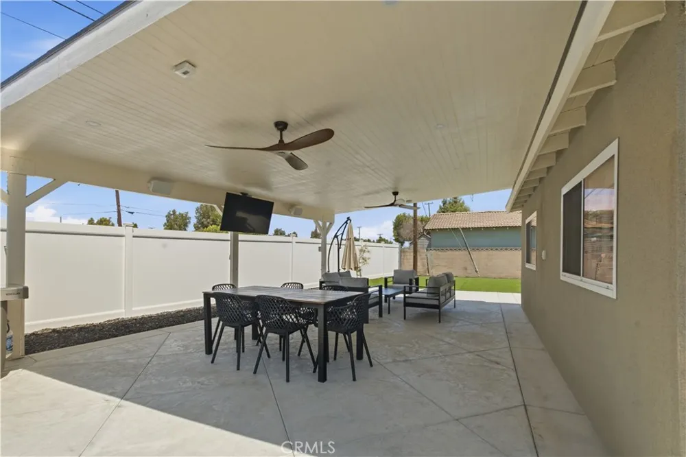 13513 De Alcala La Mirada, CA 90638