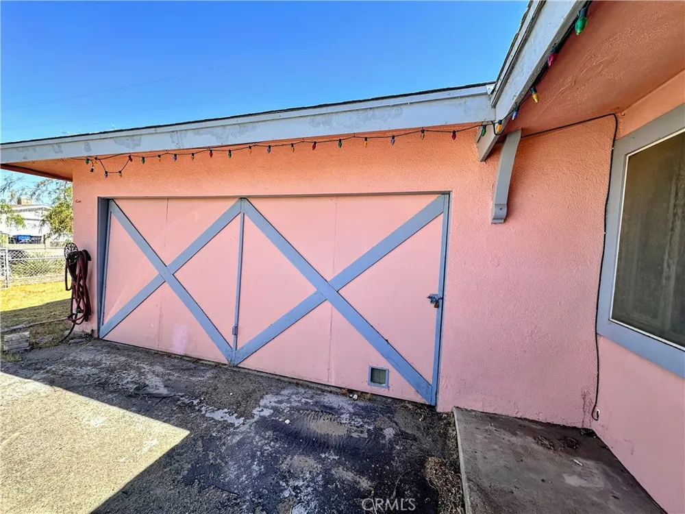 308 Ute Barstow, CA 92311