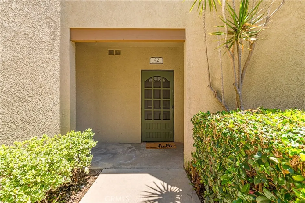 42 Via Contento Rancho Santa Margarita, CA 92688