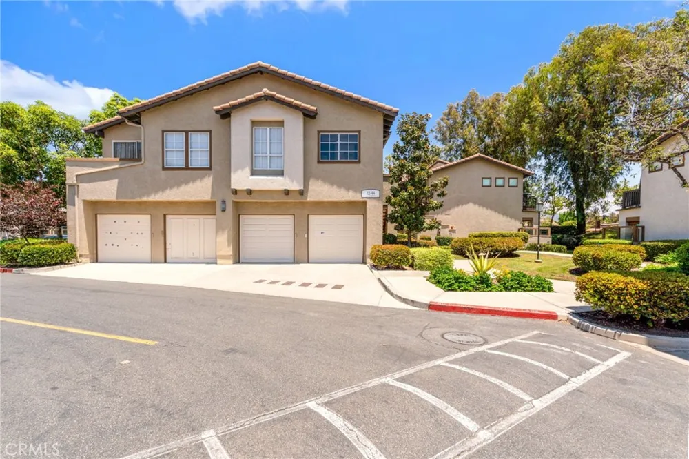 42 Via Contento Rancho Santa Margarita, CA 92688