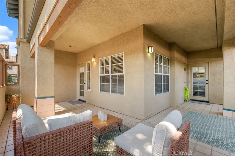 42 Via Contento Rancho Santa Margarita, CA 92688