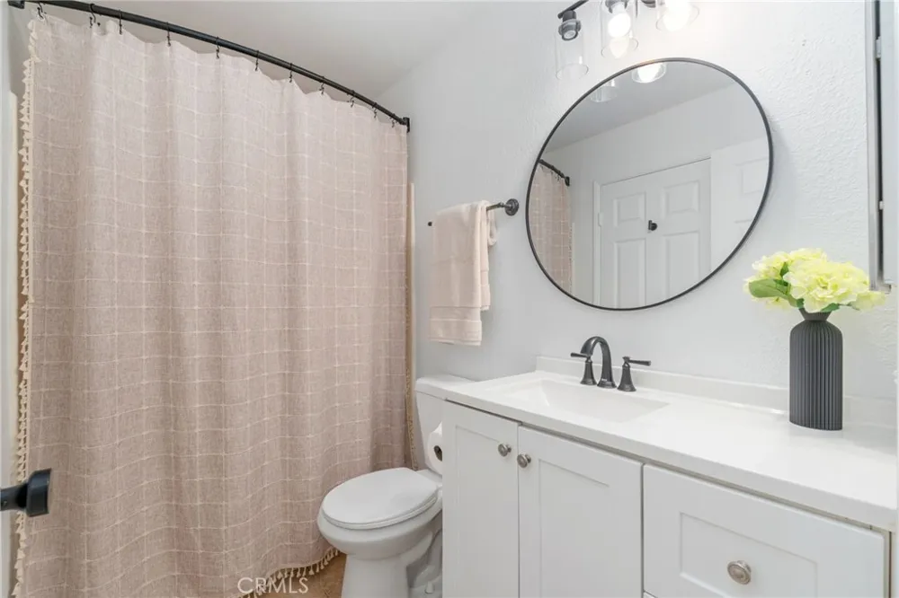 42 Via Contento Rancho Santa Margarita, CA 92688