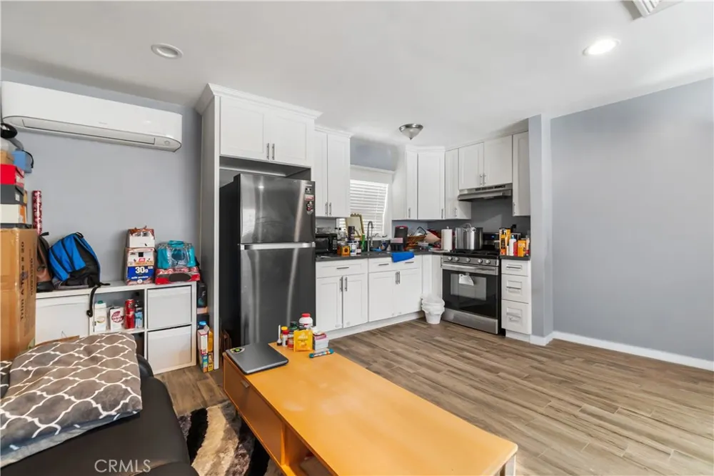 11527 Buell Santa Fe Springs, CA 90670