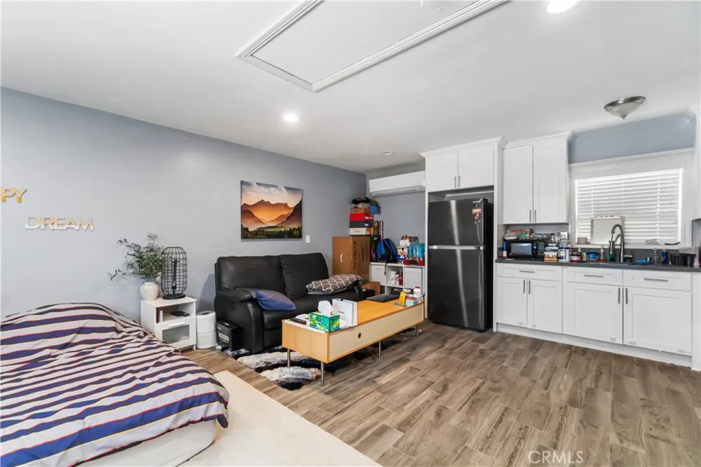 11527 Buell Santa Fe Springs, CA 90670