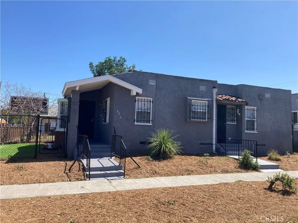 302 W 107th Street Los Angeles, CA 90003