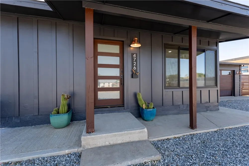 4726 Avenida La Flora Desierta Joshua Tree, CA 92252