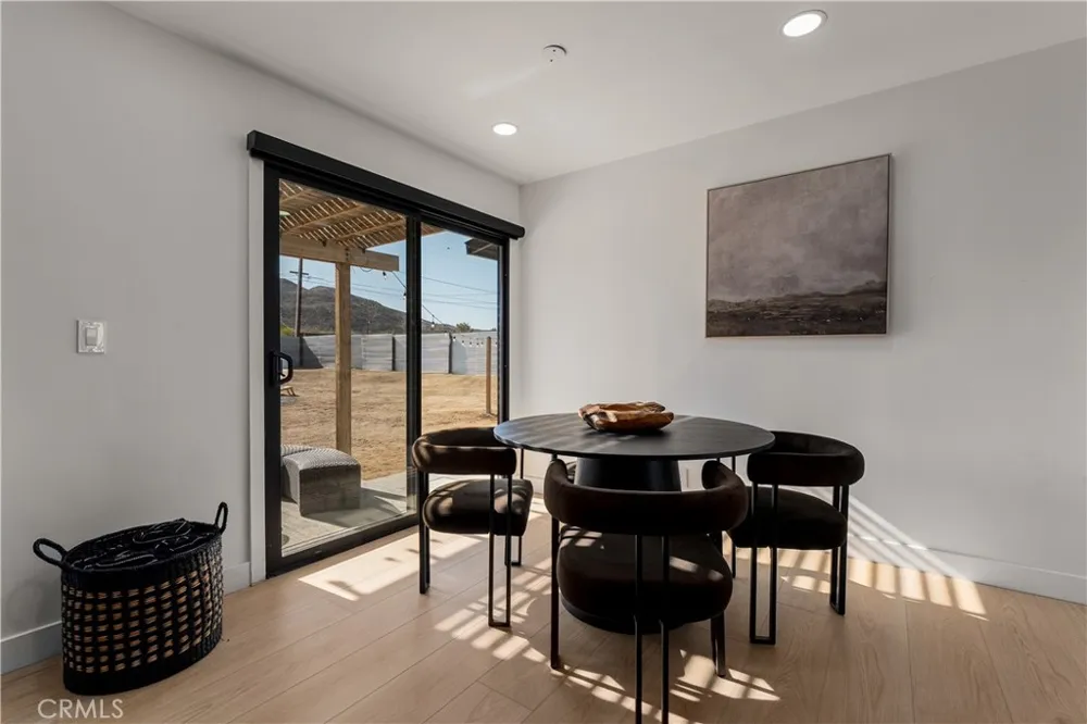 4726 Avenida La Flora Desierta Joshua Tree, CA 92252