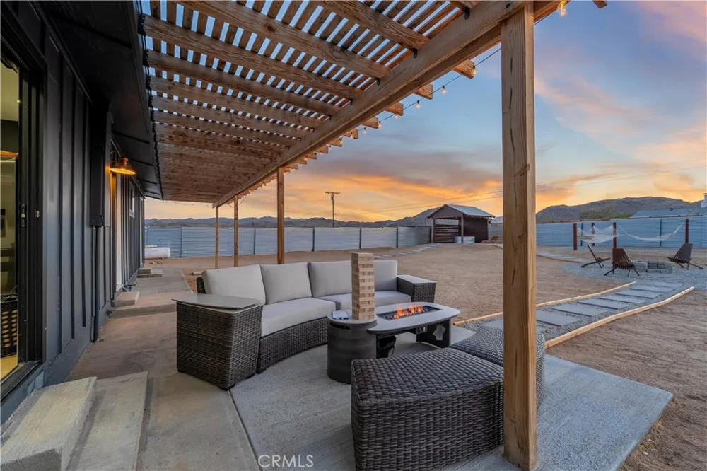 4726 Avenida La Flora Desierta Joshua Tree, CA 92252