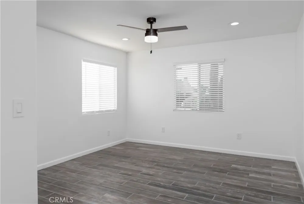 3834 W 111th Inglewood, CA 90303