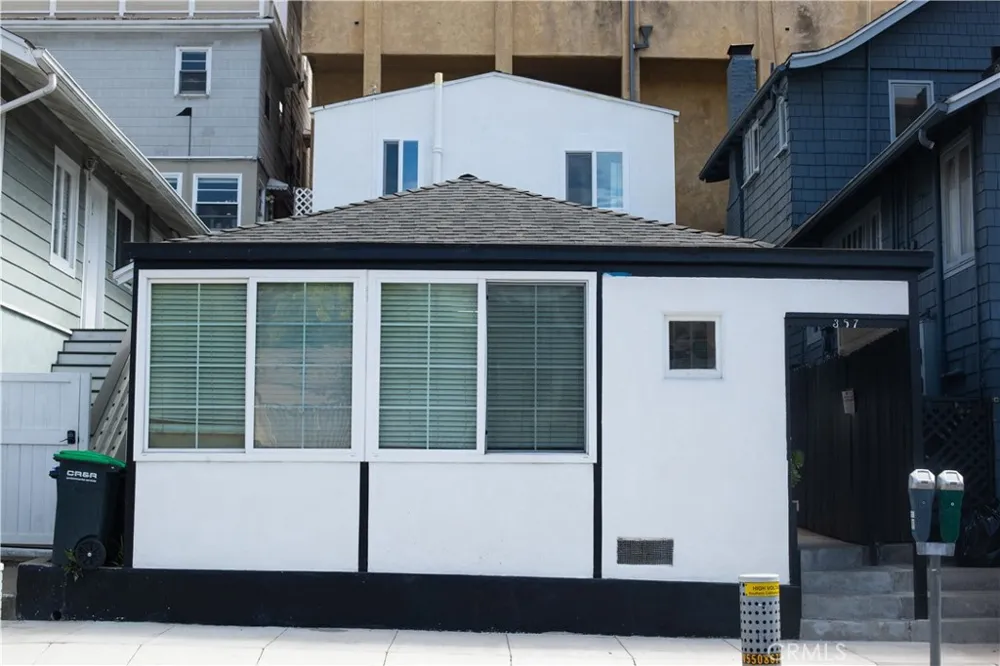357 Mermaid #B Laguna Beach, CA 92651