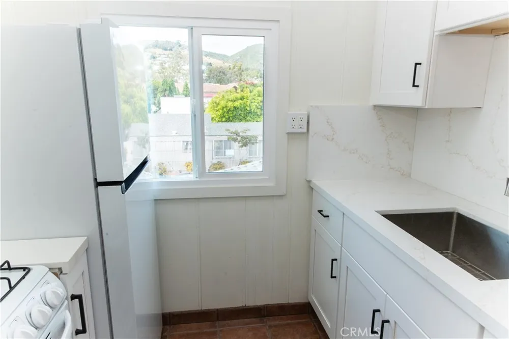 357 Mermaid #B Laguna Beach, CA 92651