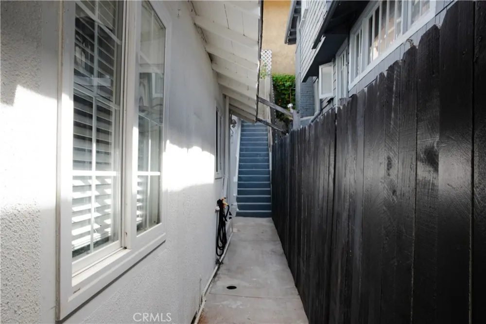 357 Mermaid #B Laguna Beach, CA 92651