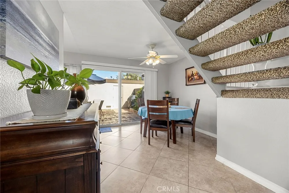 1416 Stoneyhaven Lane Anaheim, CA 92801