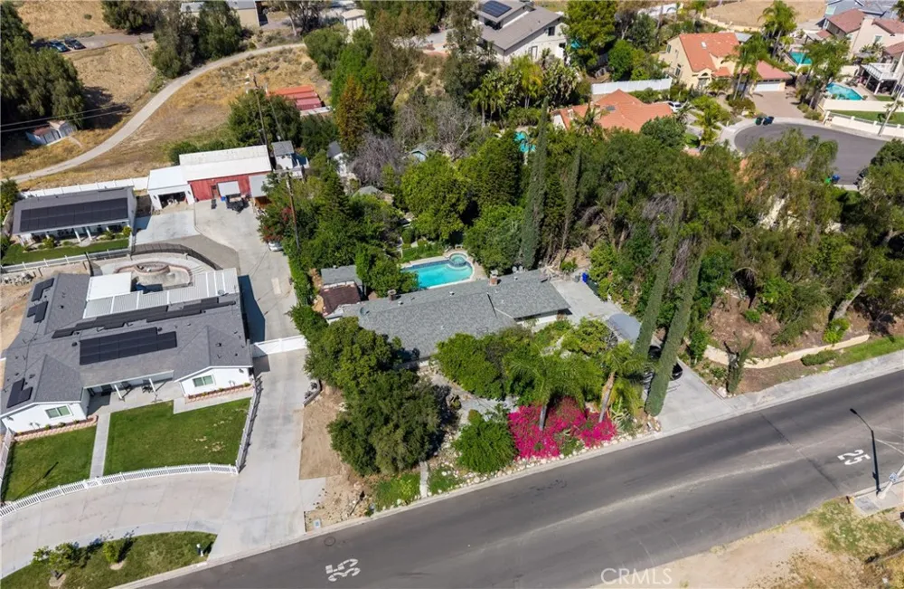 24066 Prado Colton, CA 92324